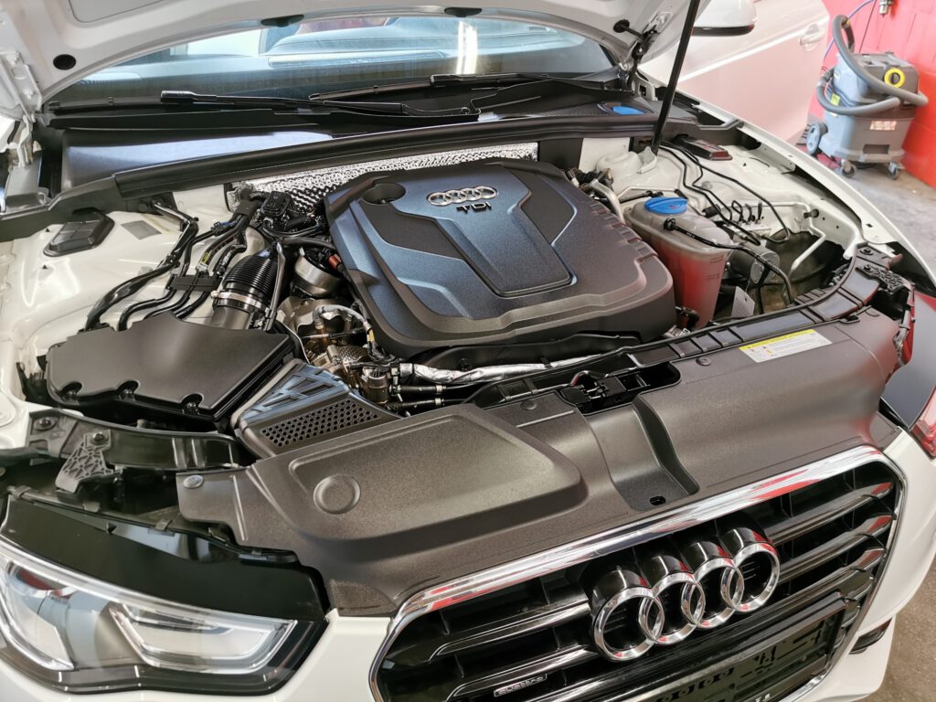 motorwaesche uncut 1 scaled